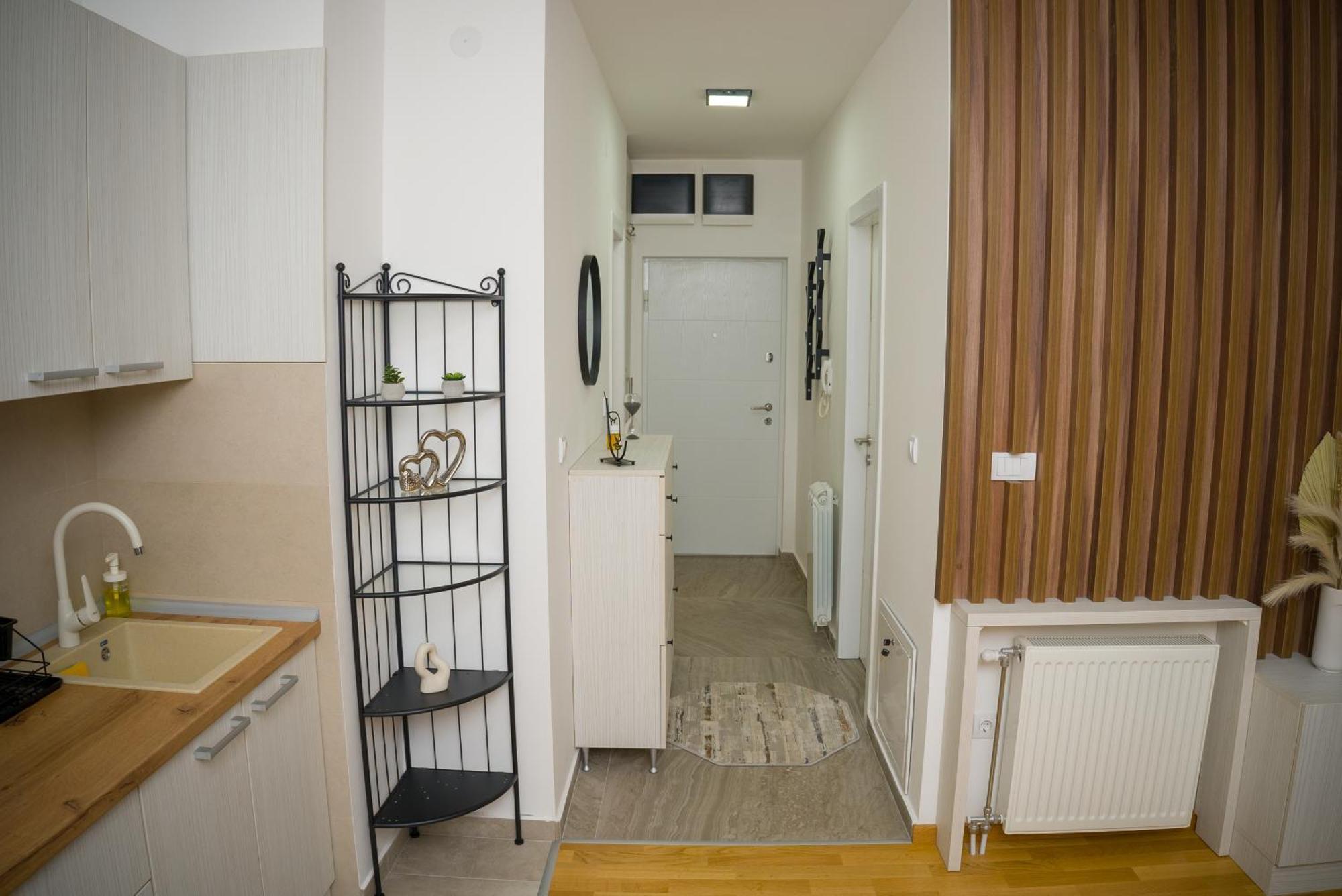 Apartment Infinity *
